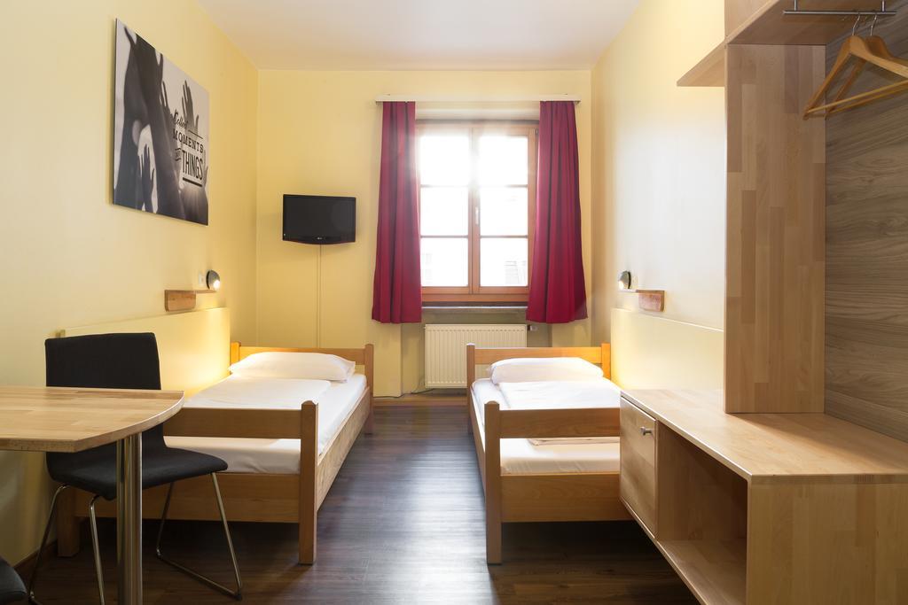 Euro Youth Hotel Μόναχο Εξωτερικό φωτογραφία